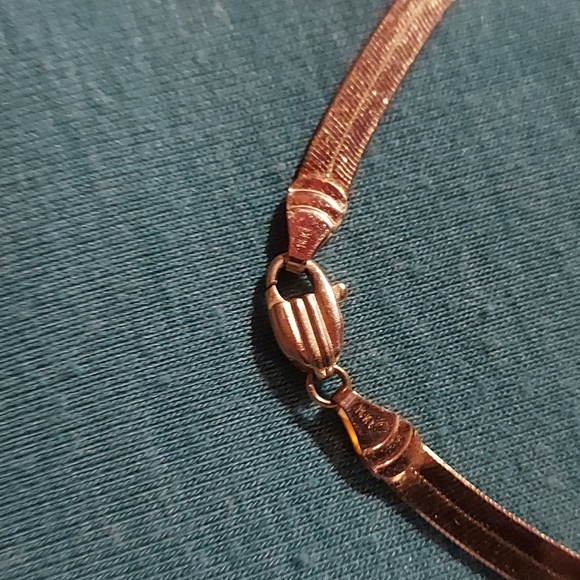 Milor 14k Solid Gold Herringbone Chain 10.7 Grams - Picture 9 of 13